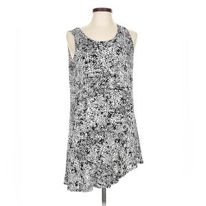 LOGO Layers Black and White Sleeveless Tunic